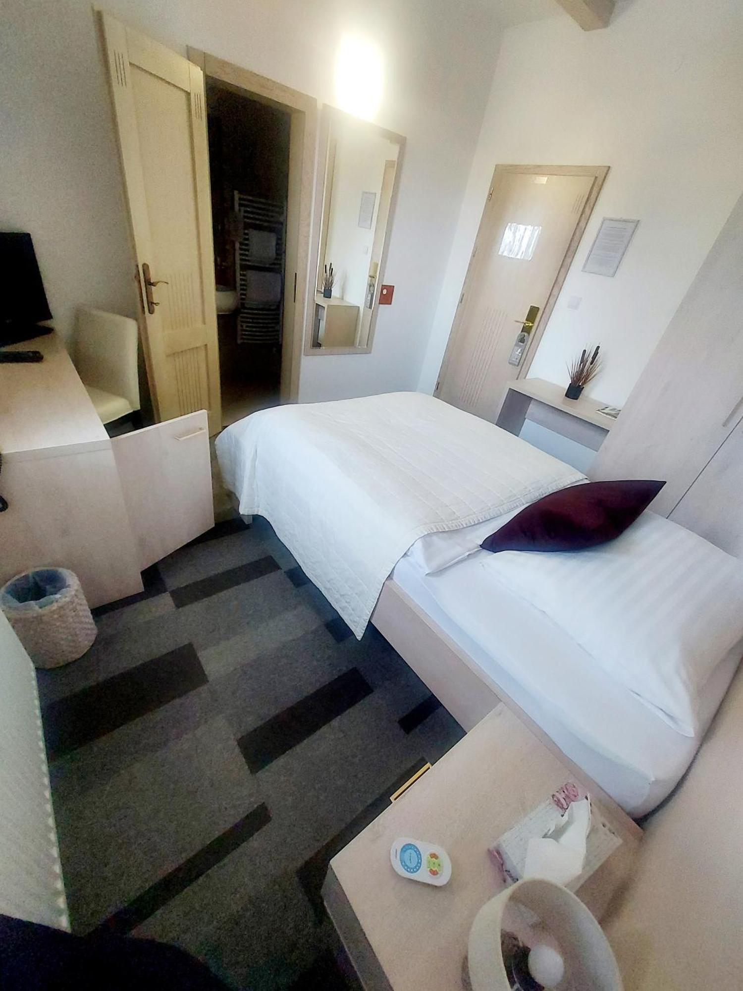 Hotel Slameny Dom & Spa Mala Ida Room photo